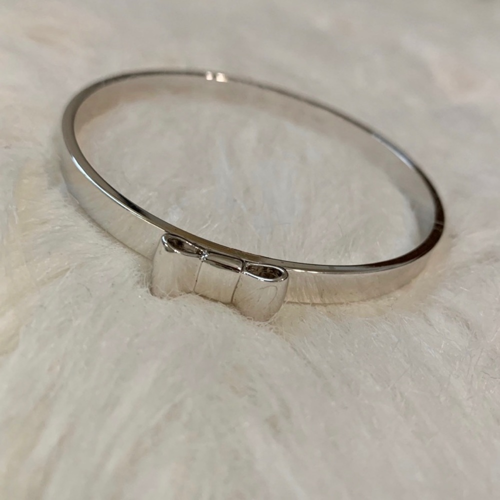 Beautiful Kate Spade ♠️ Silver Bow Bracelet.